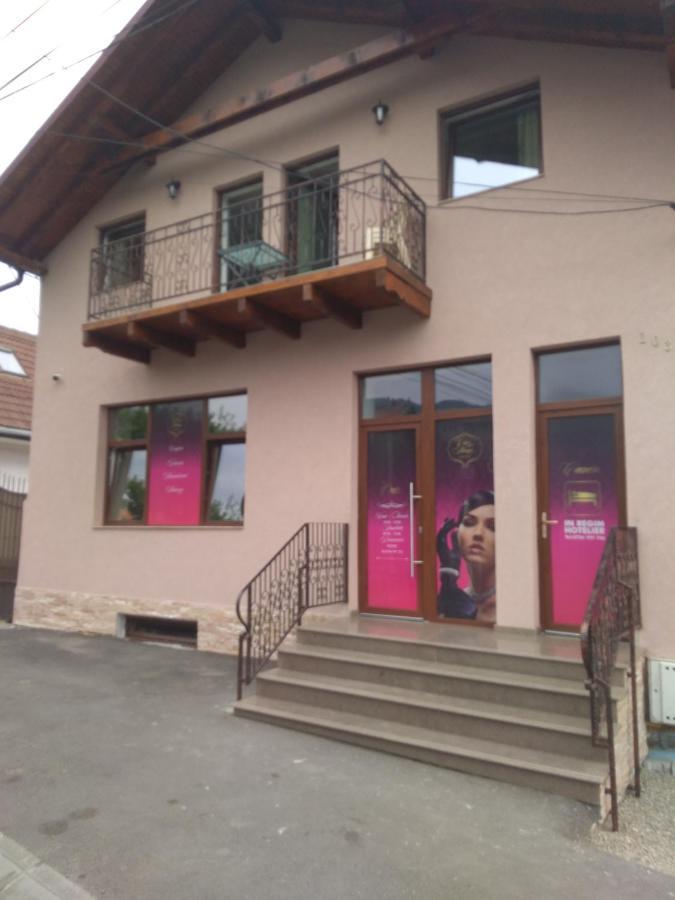 Cazare Regim Hotelier Zărneşti Buitenkant foto