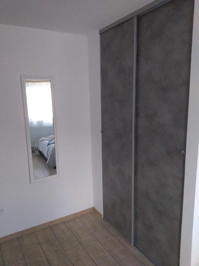 Cazare Regim Hotelier Zărneşti Buitenkant foto